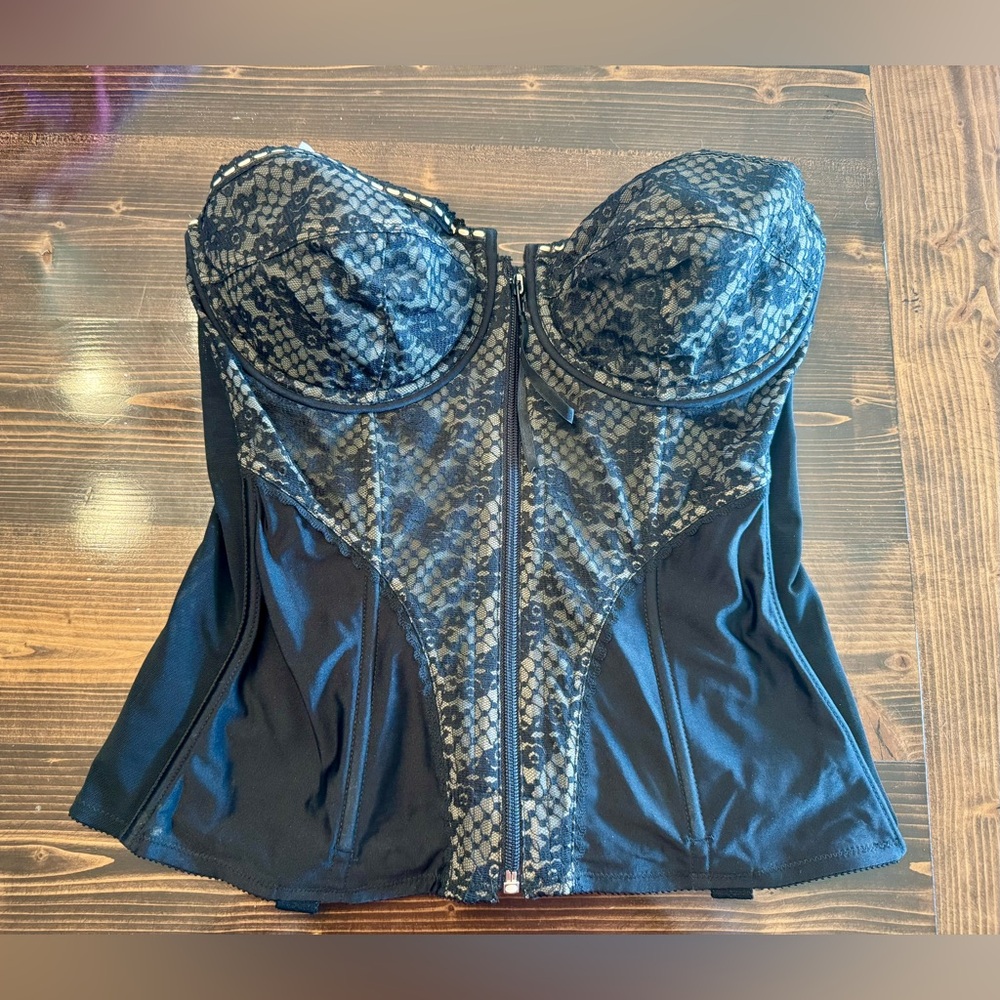 Vintage Frederick's of Hollywood Black Lace Zip-Front Bustier Size 38D